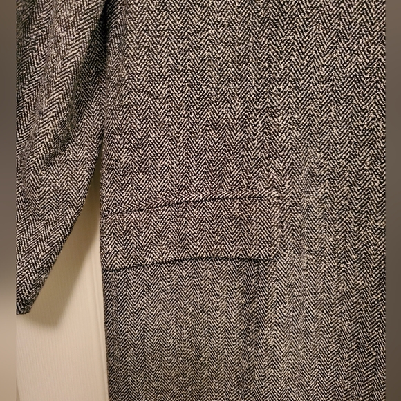 Black & White Tweed Dress Jacket - Picture 2 of 3